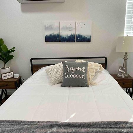 Country Charmer Single Story Cottage Pet Friendly Loomis 외부 사진
