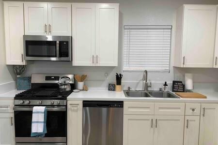Country Charmer Single Story Cottage Pet Friendly Loomis 외부 사진